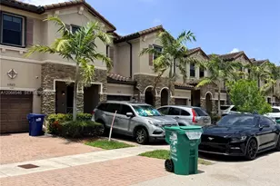 11617 SW 253rd St, Homestead, FL 33032 - Photo 2