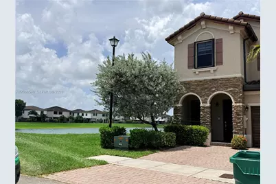 11617 SW 253rd St, Homestead, FL 33032 - Photo 1