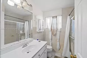 2160 NW 91st Terrace, Pembroke Pines, FL 33024 - Photo 22