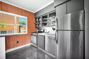736 13th St, Miami Beach, FL 33139 - Photo 30