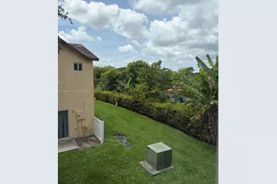 6623 Winfield Blvd #9-4, Margate, FL 33063 - Photo 2