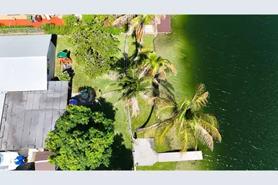 1700 W 64th St, Hialeah, FL 33012 - Photo 44