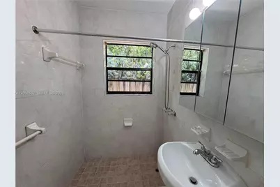 807 86th St #802, Miami Beach, FL 33141 - Photo 4