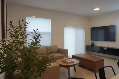 12305 NW 23 Ct, Miami, FL 33167 - Photo 8