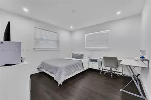 2851 Washington St, Hollywood, FL 33020 - Photo 16