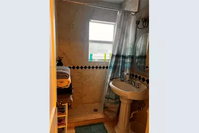 1901 N Surf Rd #20, Hollywood, FL 33019 - Photo 10