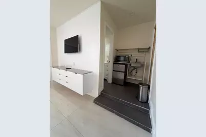 1725 SW 32nd St #0, Fort Lauderdale, FL 33315 - Photo 10