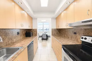 250 174th St, Sunny Isles Beach, FL 33160 - Photo 8