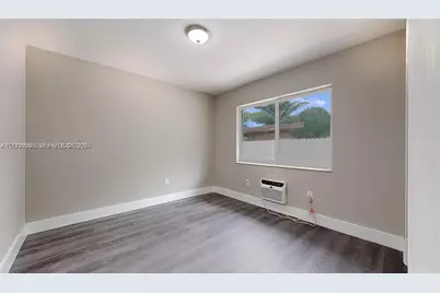 891 SW 5th St #2, Miami, FL 33130 - Photo 12