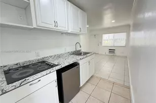 4229 Bougainvilla Dr, Lauderdale by the Sea, FL 33308 - Photo 12