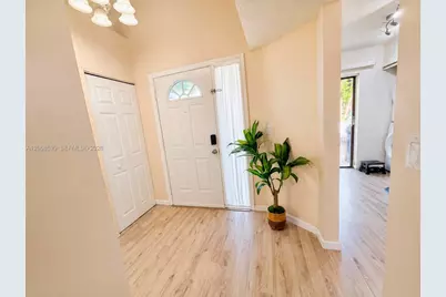 9645 SW 152nd Ave #113, Miami, FL 33196 - Photo 6