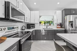 17150 SW 145th Ct, Miami, FL 33177 - Photo 6