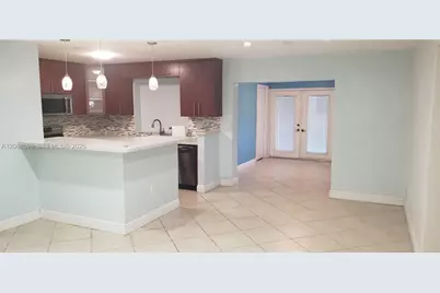 8351 Johnson St, Pembroke Pines, FL 33024 - Photo 4