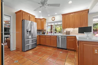 7190 SW 100th St, Pinecrest, FL 33156 - Photo 12
