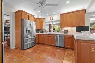 7190 SW 100th St, Pinecrest, FL 33156 - Photo 12