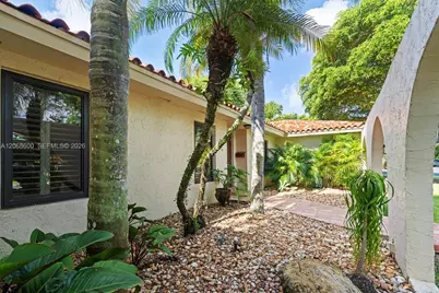 7190 SW 100th St, Pinecrest, FL 33156 - Photo 4