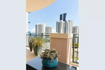 17555 SW Atlantic Blvd #PH2, Sunny Isles Beach, FL 33160 - Photo 2