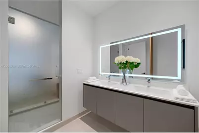 1030 15th St #PH3, Miami Beach, FL 33139 - Photo 18