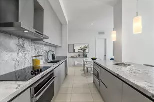 1030 15th St, Miami Beach, FL 33139 - Photo 4