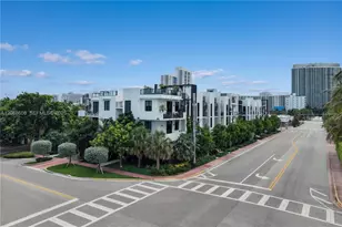 1030 15th St, Miami Beach, FL 33139 - Photo 36