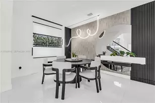 9730 NW 74th Terrace, Doral, FL 33178 - Photo 4