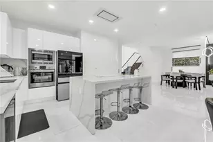 9730 NW 74th Terrace, Doral, FL 33178 - Photo 6