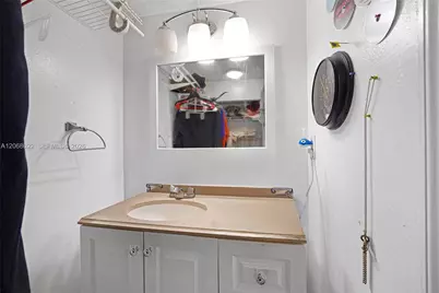 7051 Environ Blvd #432, Lauderhill, FL 33319 - Photo 10