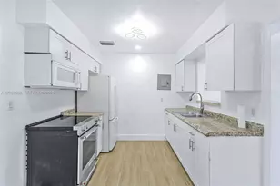 1854 Lauderdale Manor Dr, Fort Lauderdale, FL 33311 - Photo 14