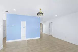 1854 Lauderdale Manor Dr, Fort Lauderdale, FL 33311 - Photo 4