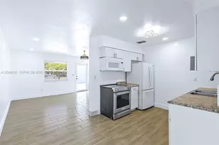 1854 Lauderdale Manor Dr, Fort Lauderdale, FL 33311 - Photo 14