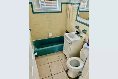 84 NW 71st St #4, Miami, FL 33150 - Photo 8