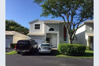 9888 NW 2nd St, Plantation, FL 33324 - Photo 2