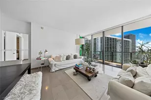 68 SE 6th St, Miami, FL 33131 - Photo 1