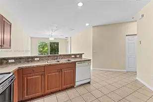 2004 Freeport Ln, Riviera Beach, FL 33404 - Photo 8