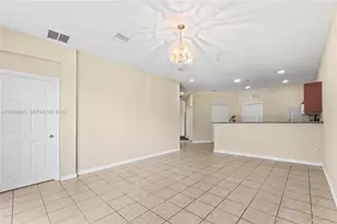 2004 Freeport Ln, Riviera Beach, FL 33404 - Photo 8
