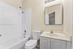 2004 Freeport Ln, Riviera Beach, FL 33404 - Photo 12