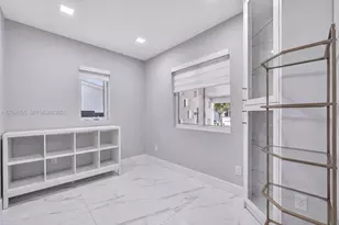 700 W 51st Pl, Hialeah, FL 33012 - Photo 22