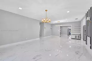 700 W 51st Pl, Hialeah, FL 33012 - Photo 4