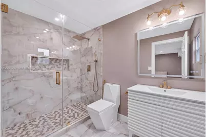 700 W 51st Pl, Hialeah, FL 33012 - Photo 24