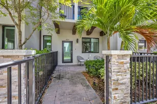 4691 NW 83rd Pkwy, Doral, FL 33166 - Photo 2