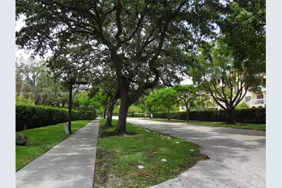 7707 Camino Real #B-209, Miami, FL 33143 - Photo 26