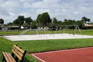7707 Camino Real, Miami, FL 33143 - Photo 18