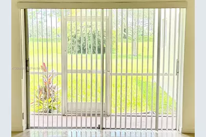 2491 SW 82nd Ave #106, Davie, FL 33324 - Photo 4