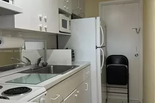 1255 Collins Ave, Miami Beach, FL 33139 - Photo 38