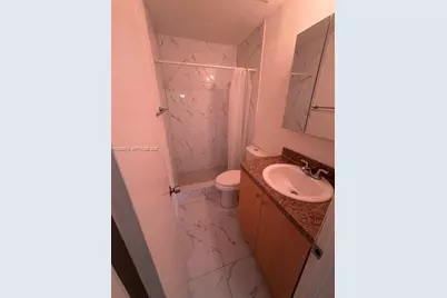 70 SW 14th Ter, Homestead, FL 33030 - Photo 12