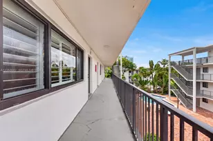 2924 Day Ave, Miami, FL 33133 - Photo 4