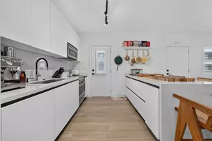 2924 Day Ave, Miami, FL 33133 - Photo 14