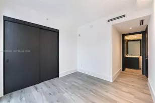 1010 Brickell Ave, Miami, FL 33131 - Photo 14