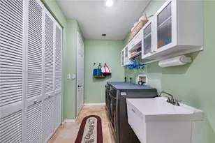 10660 SW 44th Ct, Davie, FL 33328 - Photo 44