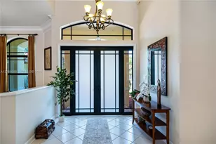 10660 SW 44th Ct, Davie, FL 33328 - Photo 8